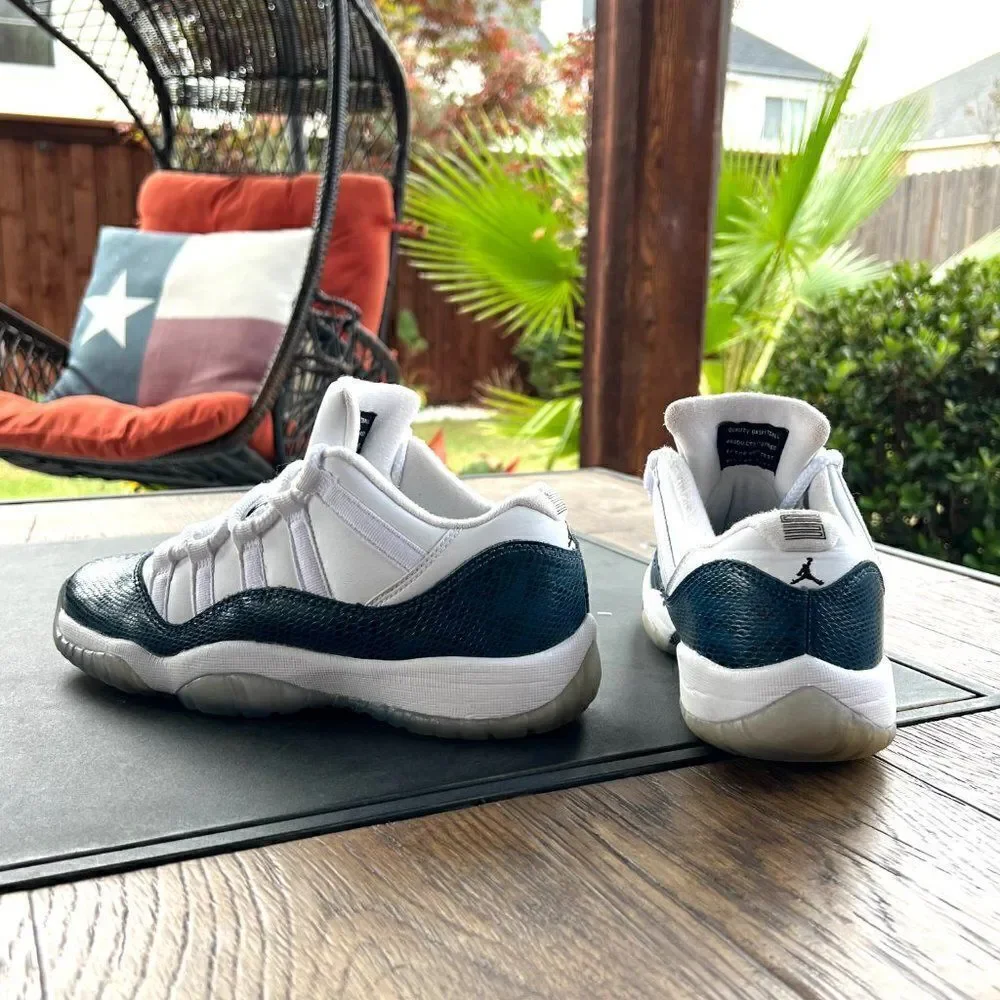 Air Jordan 11 Retro Low GS 'Navy Snakeskin' (2019)
